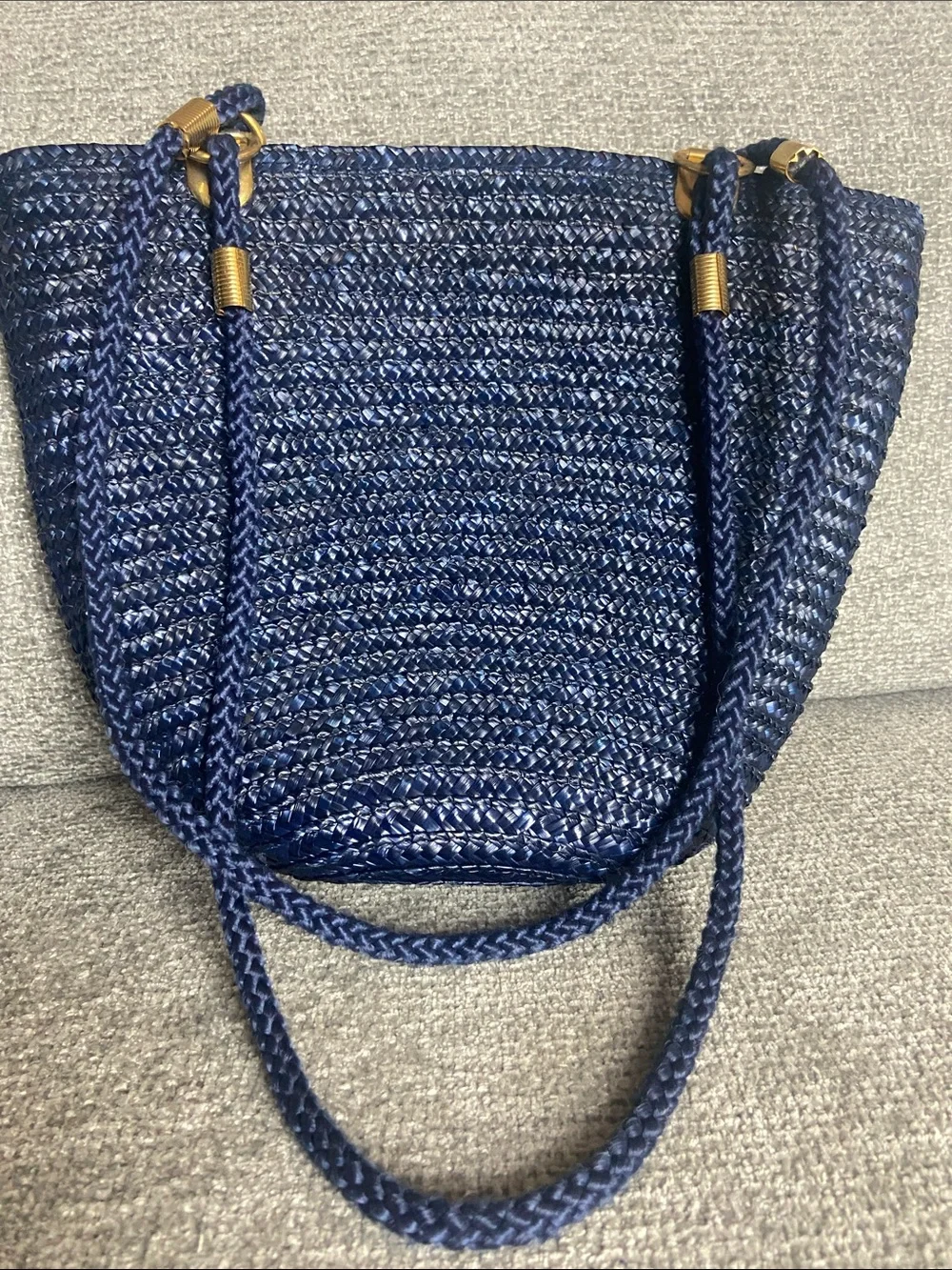 Straw tote in navy with gold trim